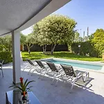 Villa Julieta 454