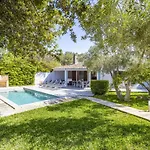 Villa Julieta 454